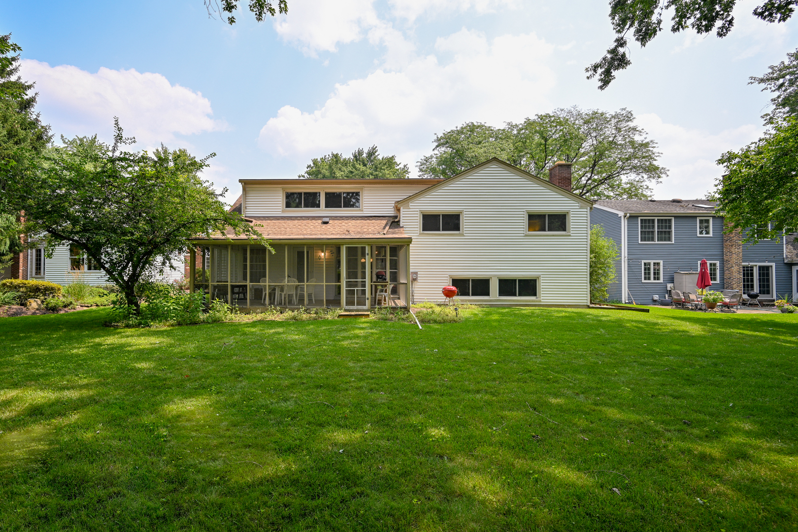345 Green Valley Drive, Naperville, IL 60540