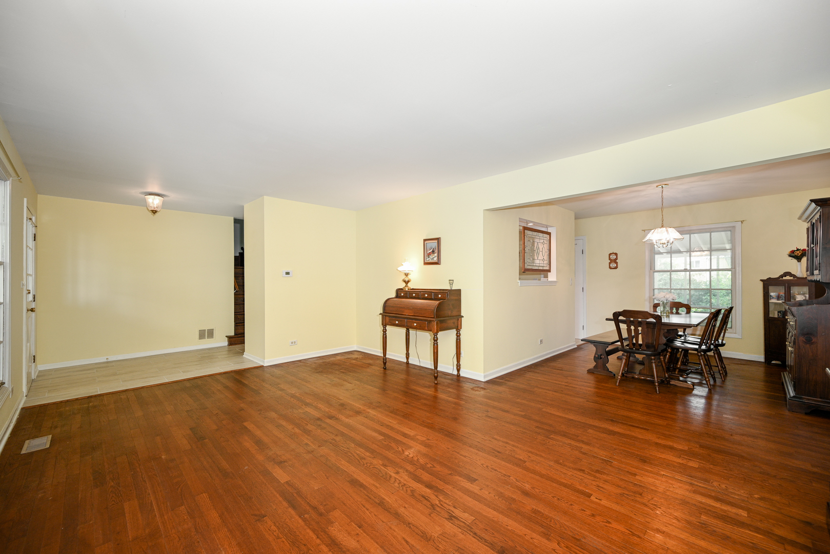 345 Green Valley Drive, Naperville, IL 60540