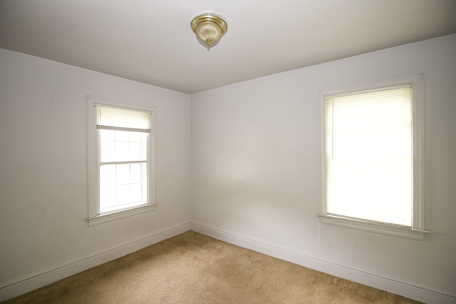 624 Lincoln Avenue, Elgin, IL 60120