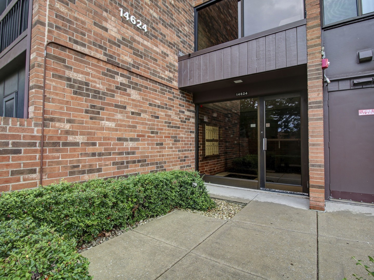 14624 Scarborough Court #G-1, Oak Forest, IL 60452