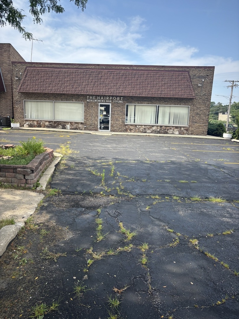 354 W Irving Park Road, Wood Dale, IL 60191