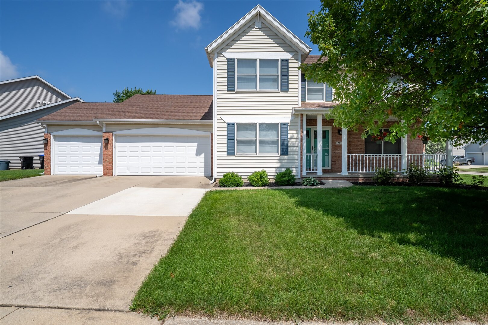 18 Cygnet Crossing, Bloomington, IL 61704