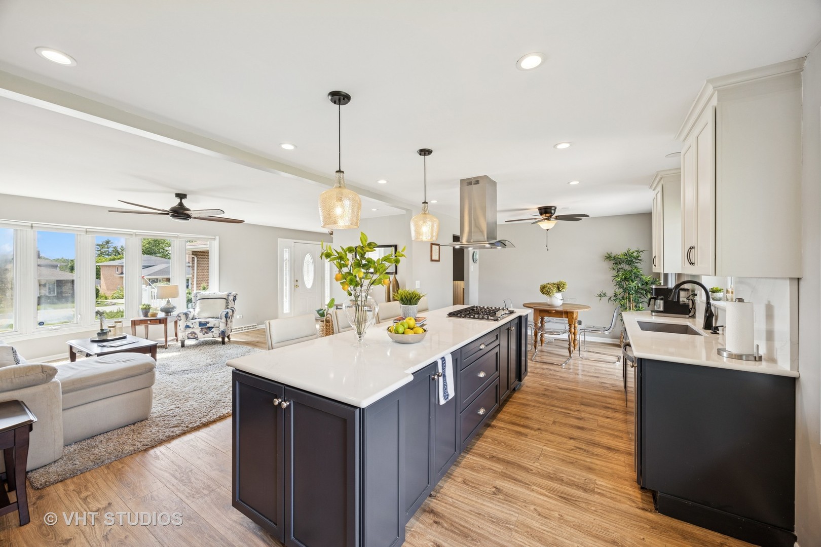 727 McCarthy Street, Lemont, IL 60439