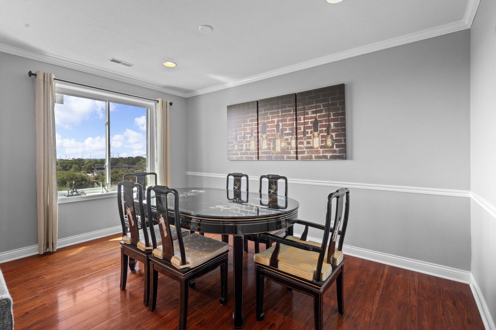 1777 W CRYSTAL Lane #711, Mount Prospect, IL 60056