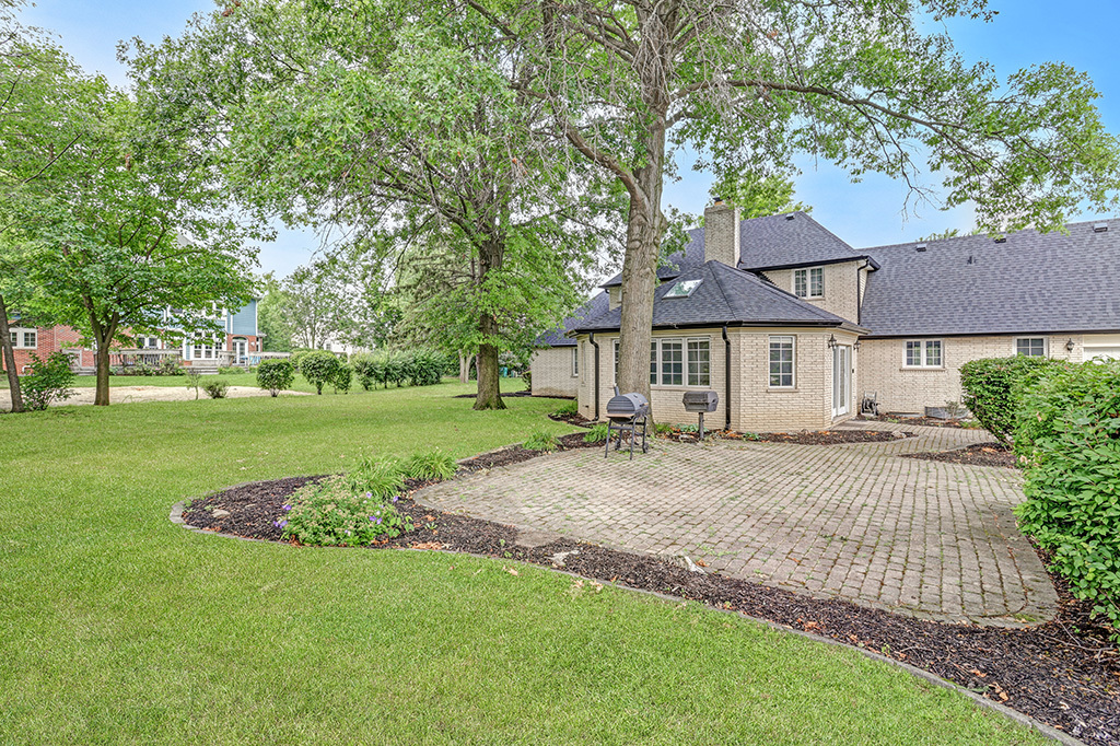 8147 Dorstep Lane, Orland Park, IL 60462