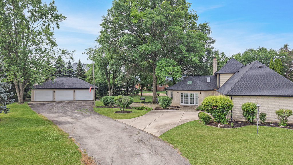 8147 Dorstep Lane, Orland Park, IL 60462