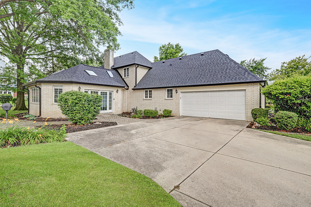 8147 Dorstep Lane, Orland Park, IL 60462