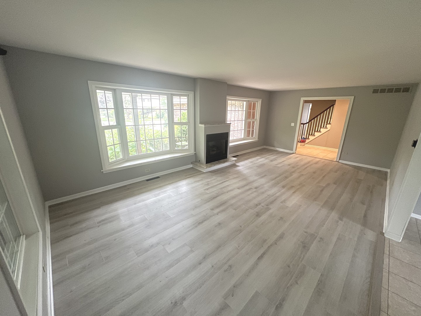 39 Berkshire Drive, Wheeling, IL 60090