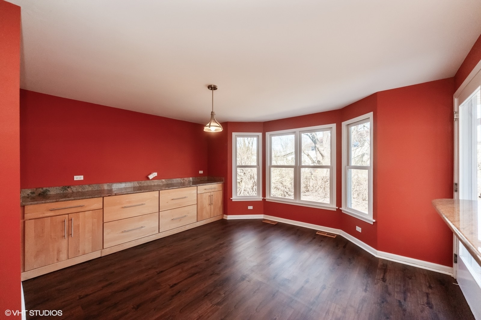 39 Berkshire Drive, Wheeling, IL 60090