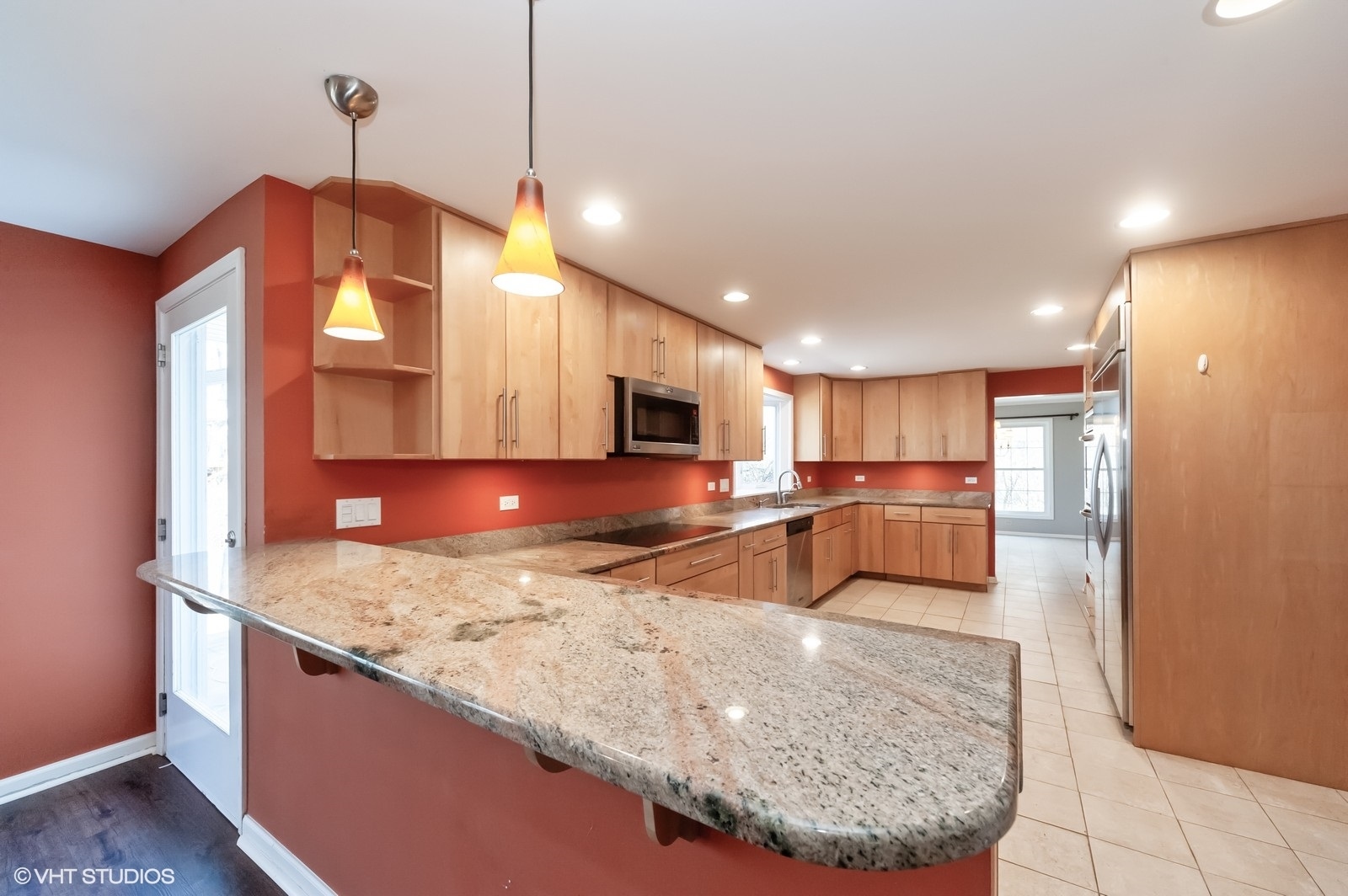 39 Berkshire Drive, Wheeling, IL 60090