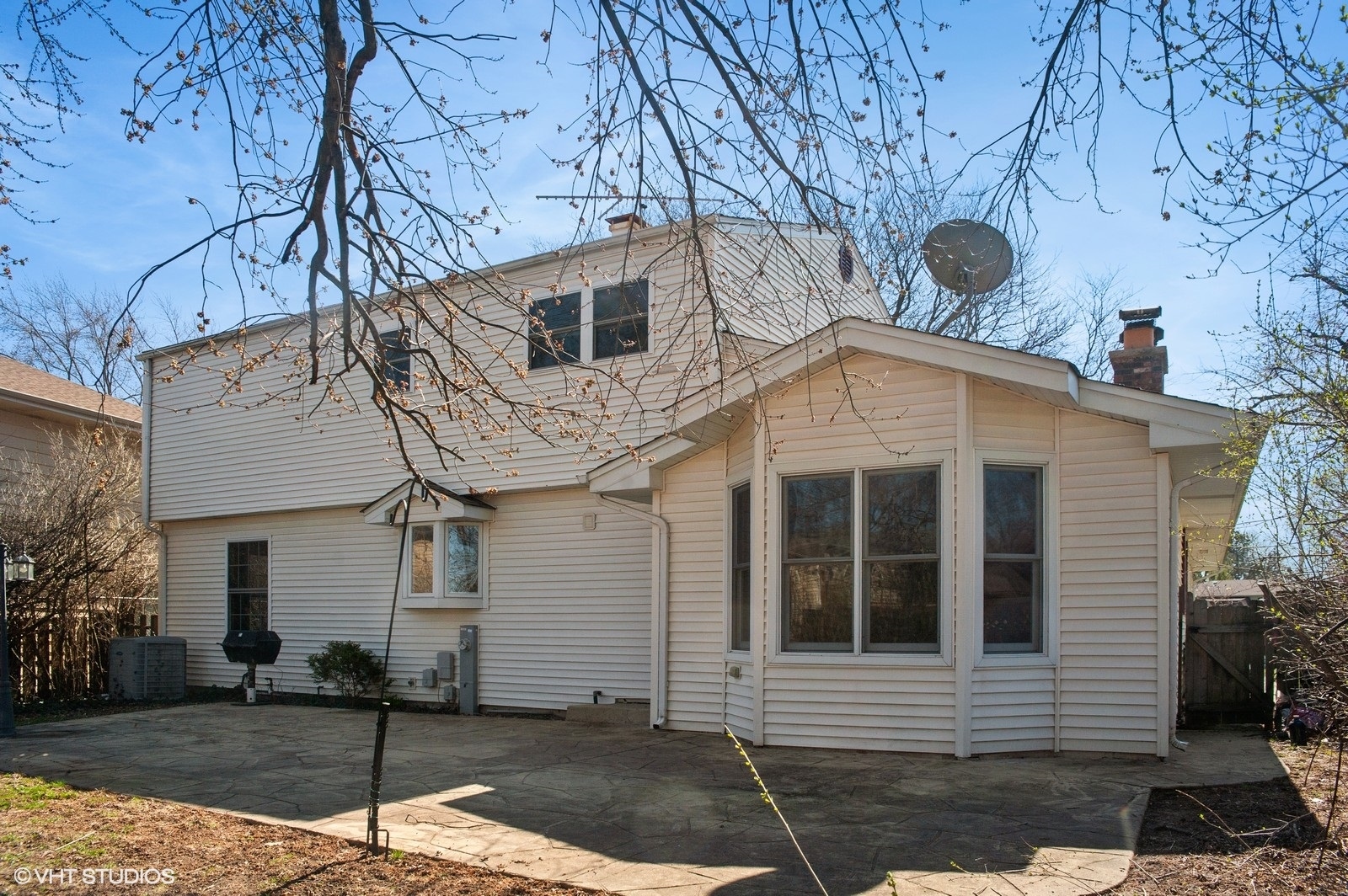 39 Berkshire Drive, Wheeling, IL 60090