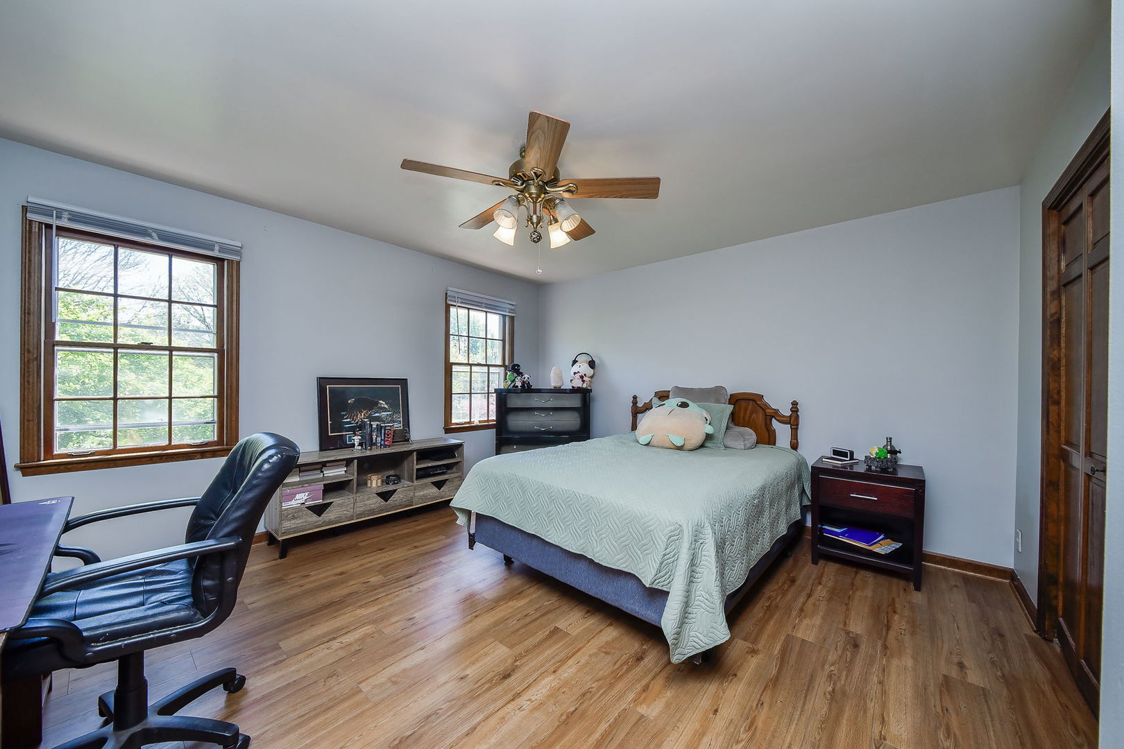 1628 Westminster Drive, Naperville, IL 60563