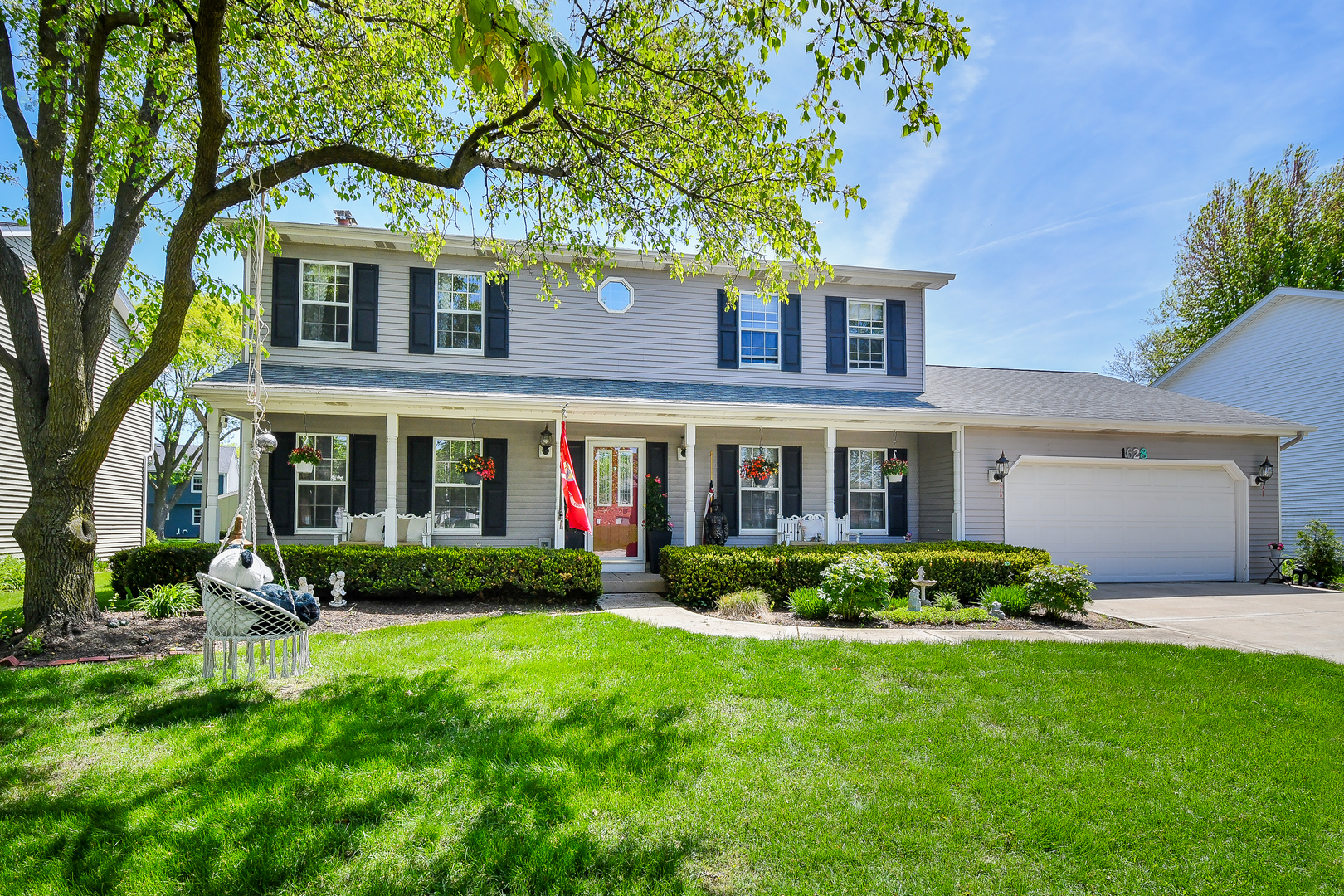 1628 Westminster Drive, Naperville, IL 60563