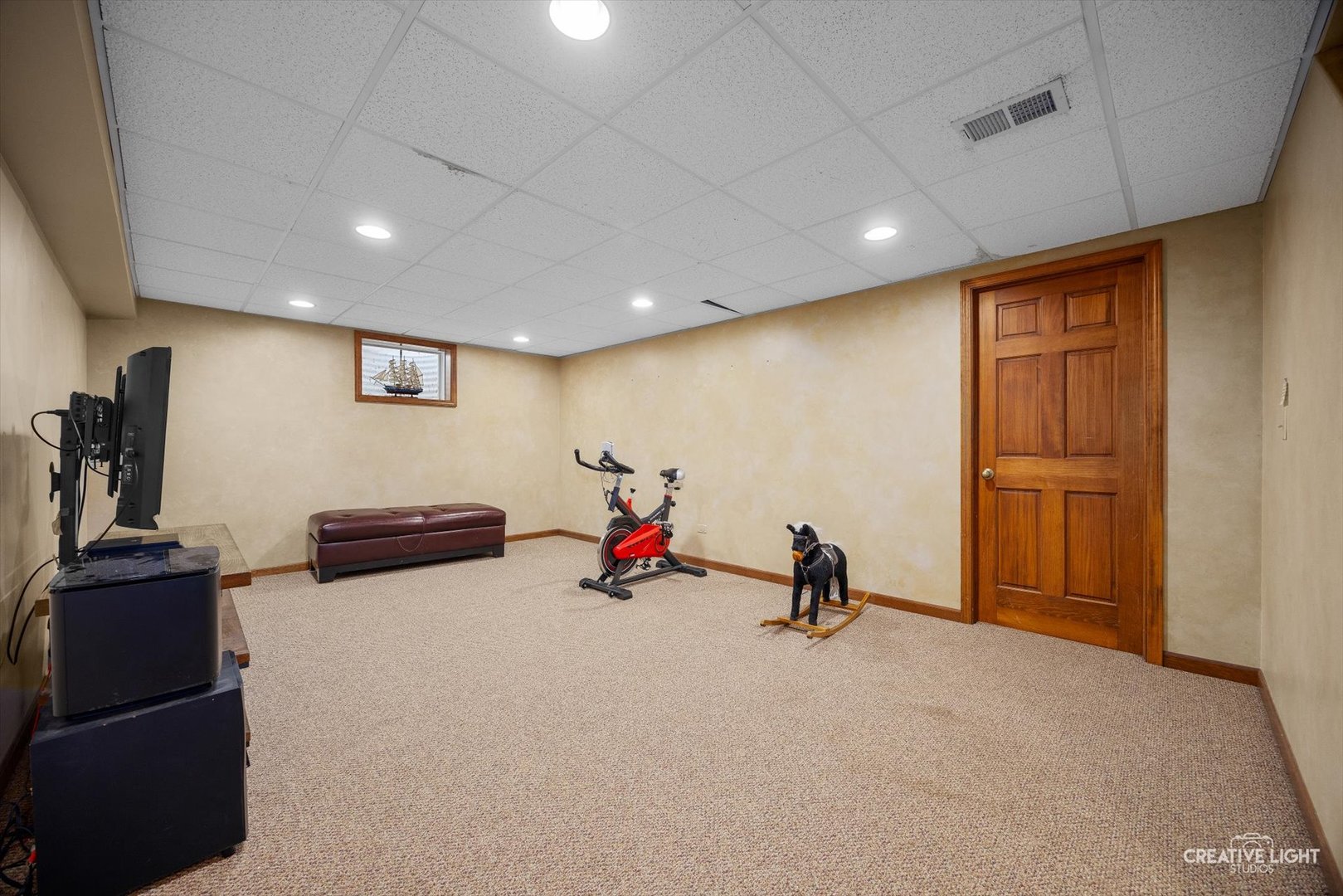 1628 Westminster Drive, Naperville, IL 60563