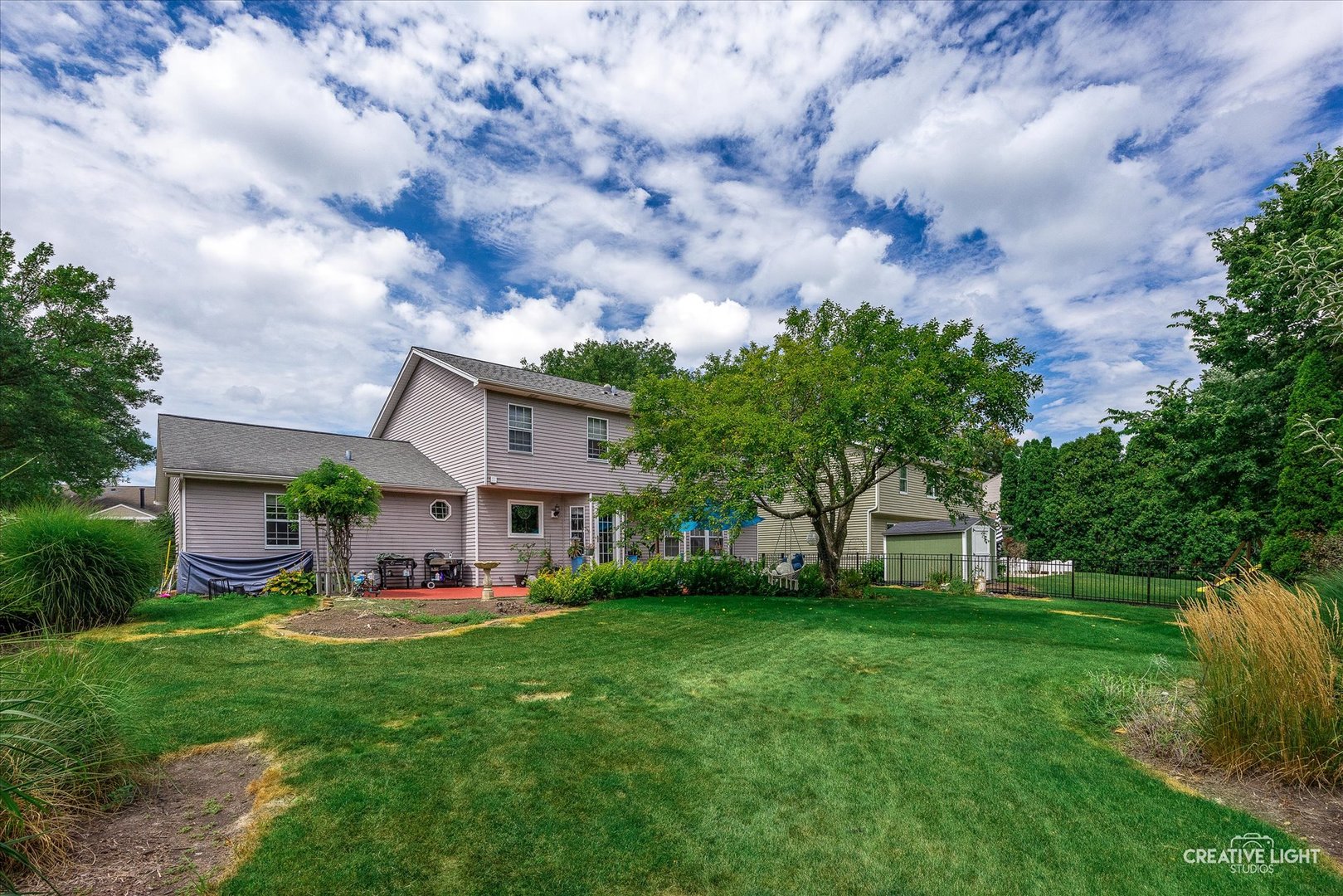 1628 Westminster Drive, Naperville, IL 60563