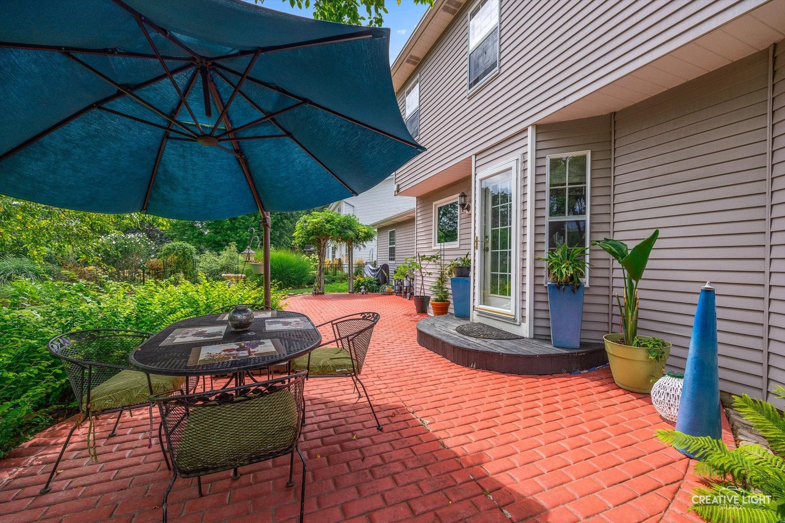 1628 Westminster Drive, Naperville, IL 60563