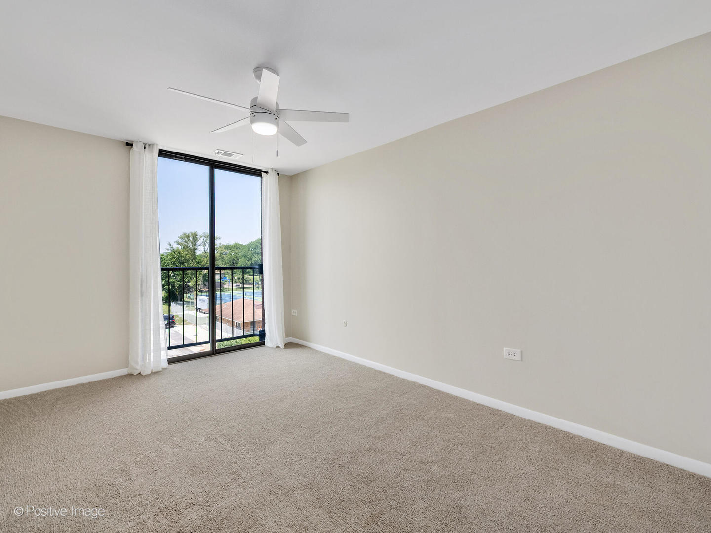123 Acacia Circle #414, Indian Head Park, IL 60525