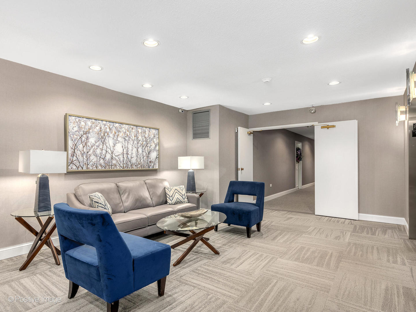 123 Acacia Circle #414, Indian Head Park, IL 60525