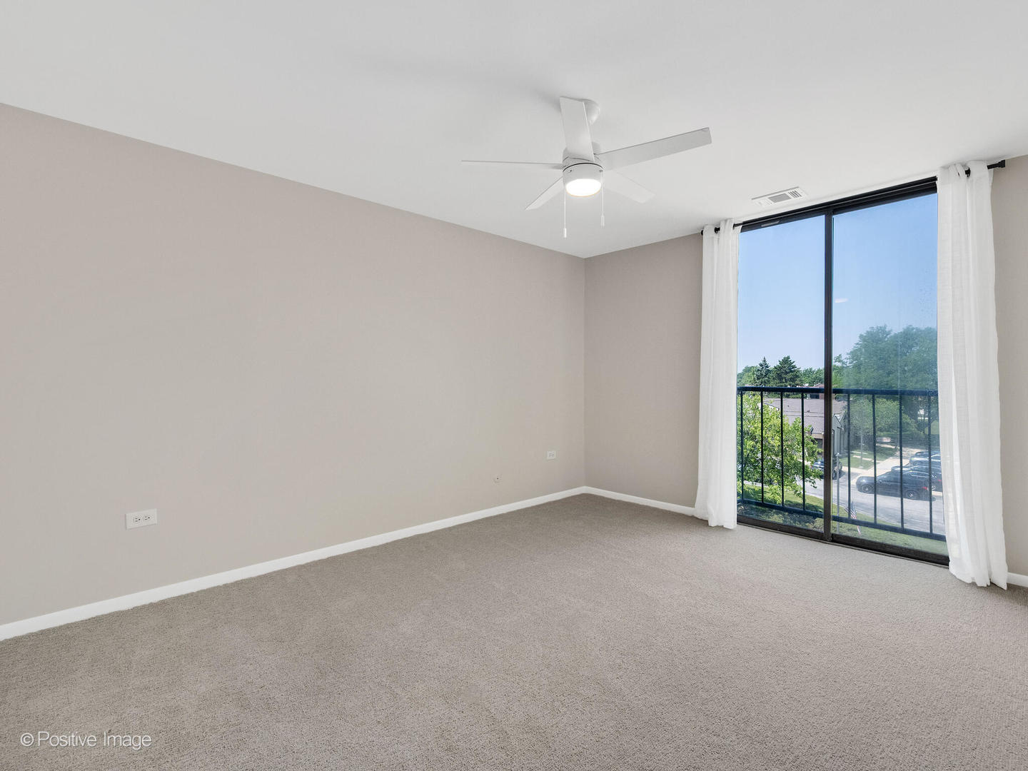 123 Acacia Circle #414, Indian Head Park, IL 60525