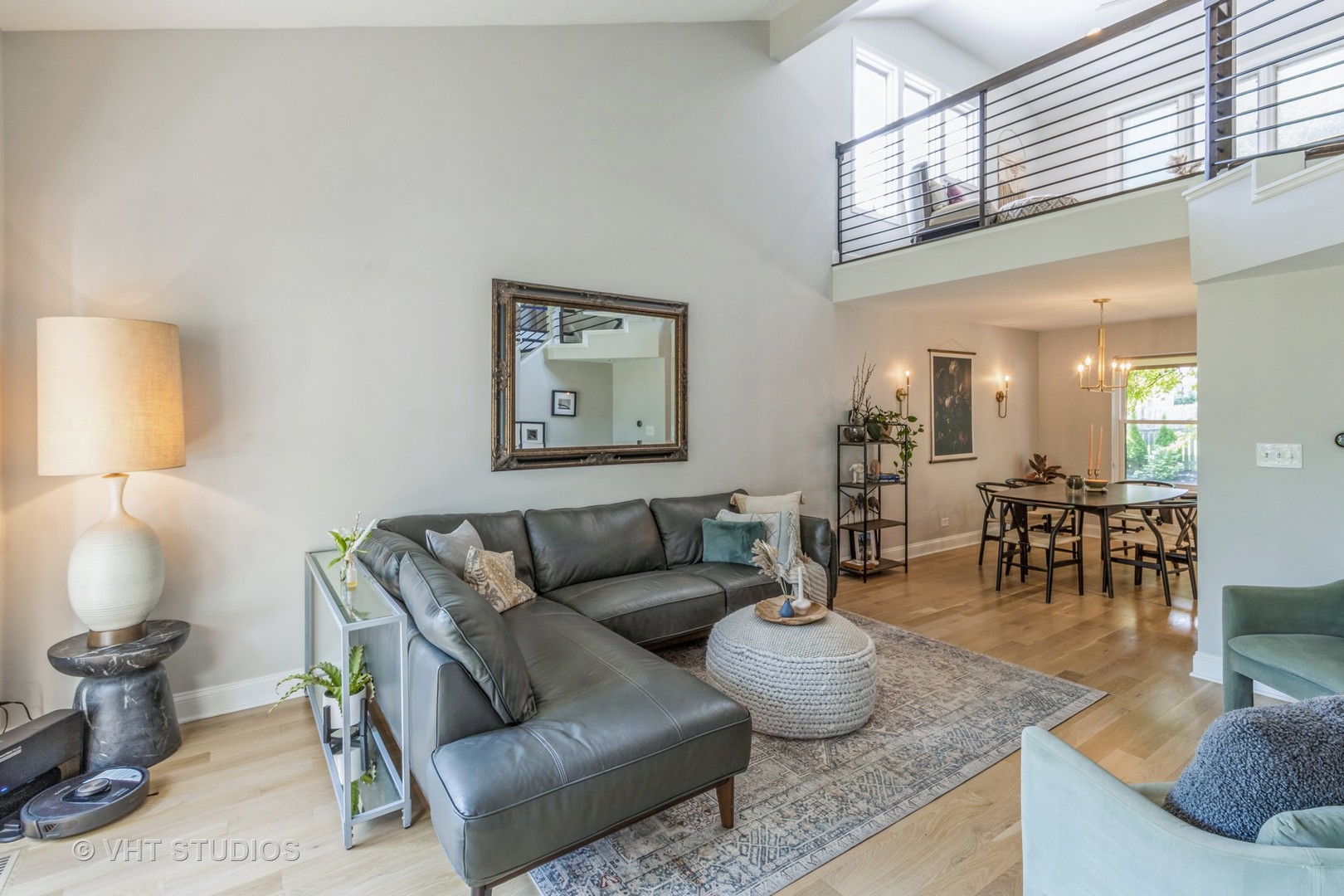 1050 Pembridge Road, Lake Zurich, IL 60047