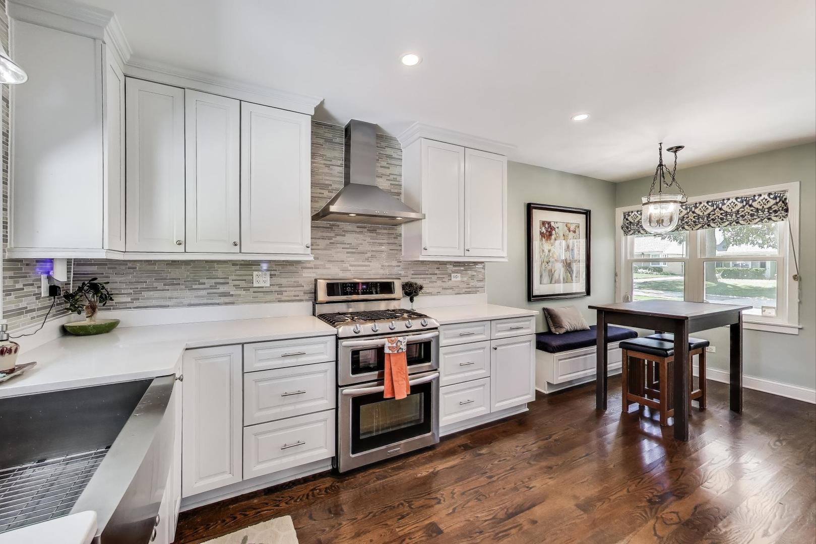 723 S EVERGREEN Avenue, Arlington Heights, IL 60005