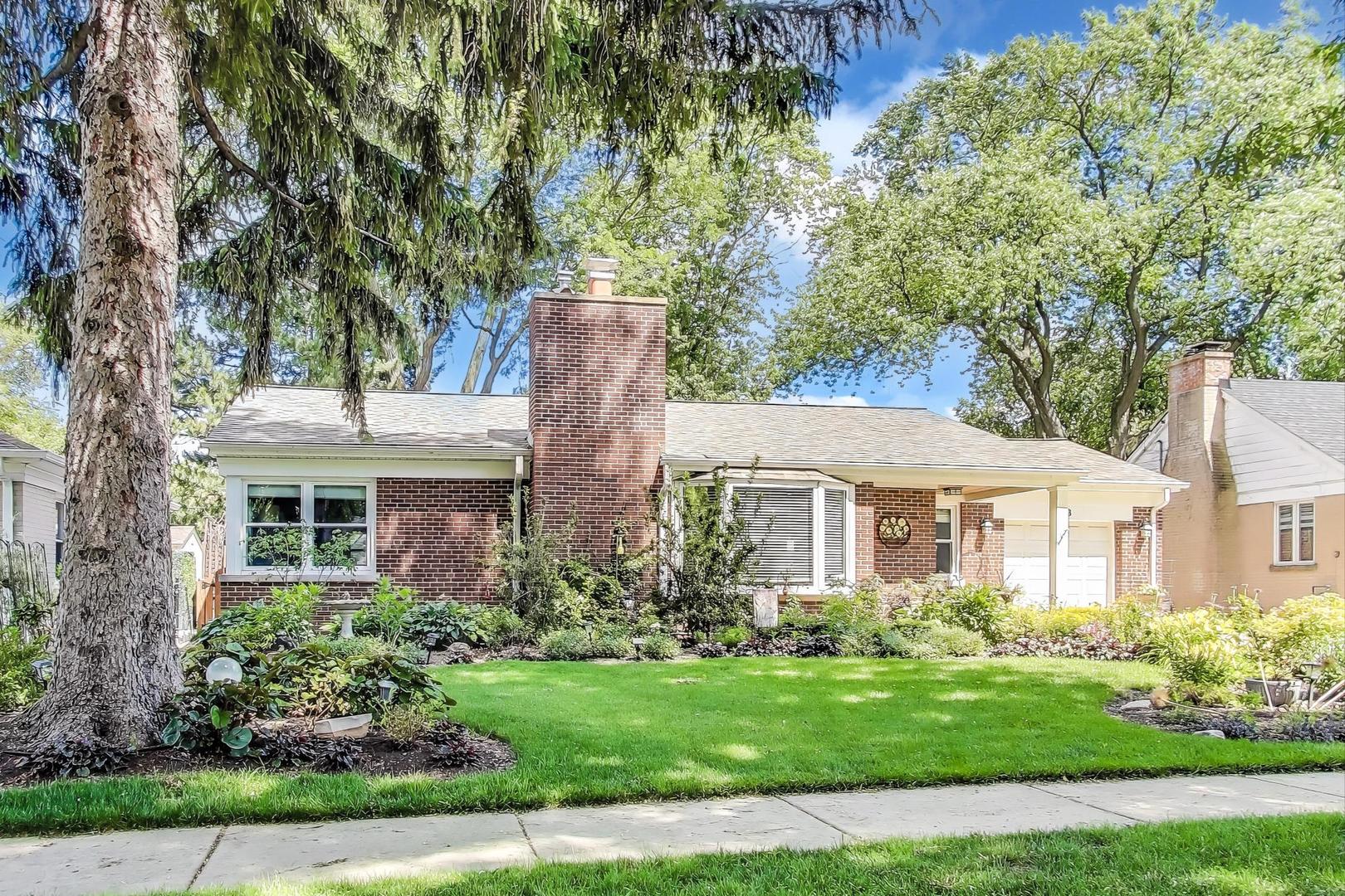 723 S EVERGREEN Avenue, Arlington Heights, IL 60005