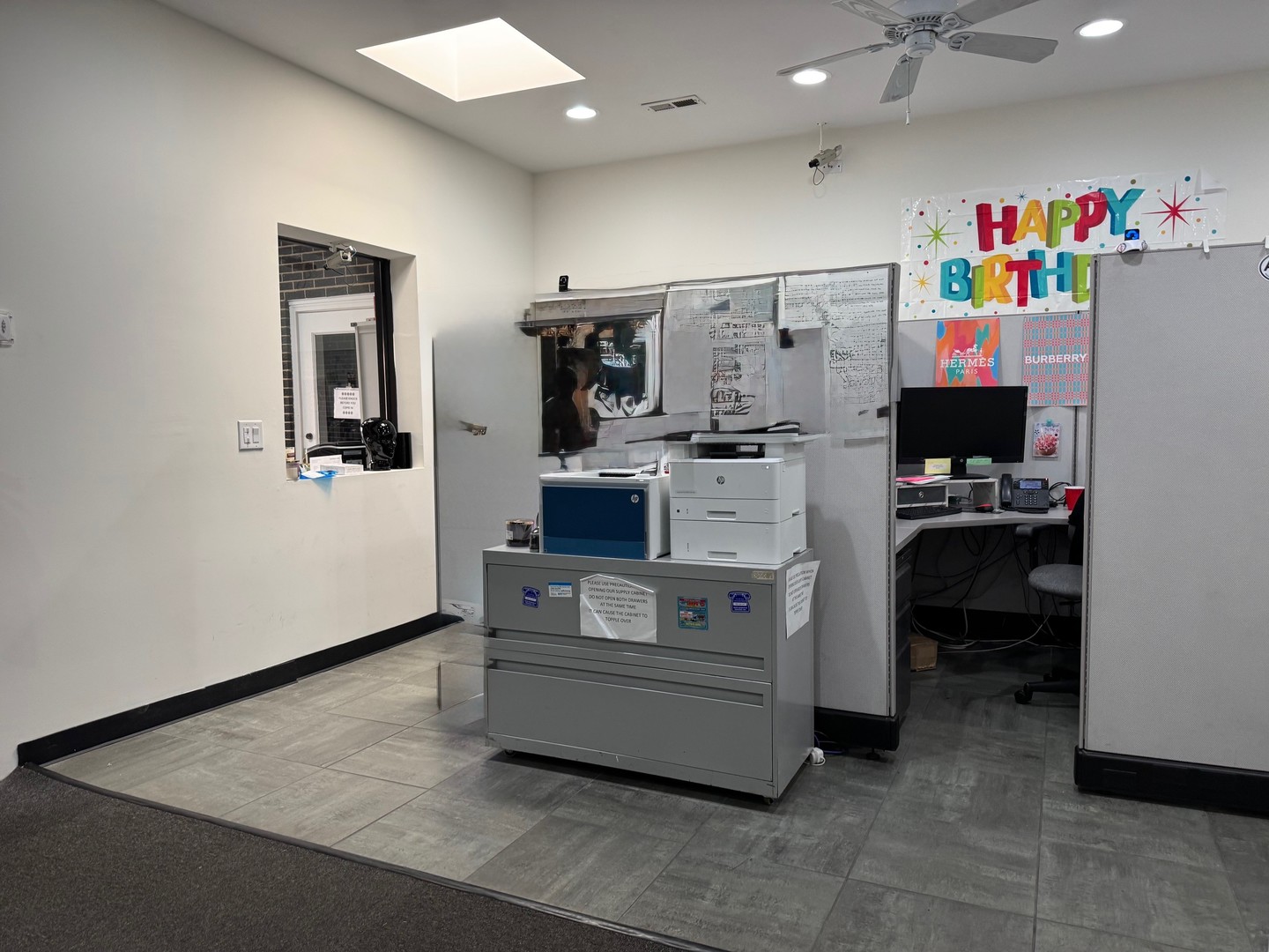 1829 E Oakton Street, Des Plaines, IL 60018