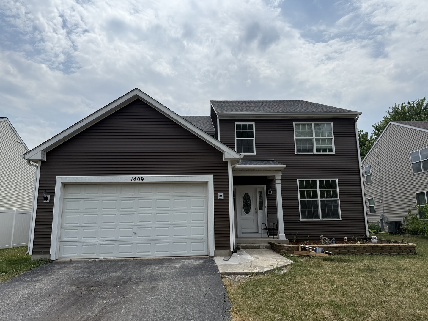 1409 Fitzer Drive, Joliet, IL 60431