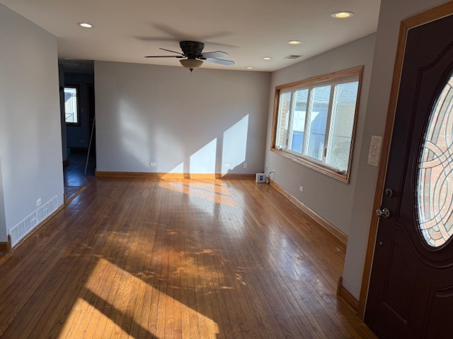 10017 S 52nd Avenue, Oak Lawn, IL 60453