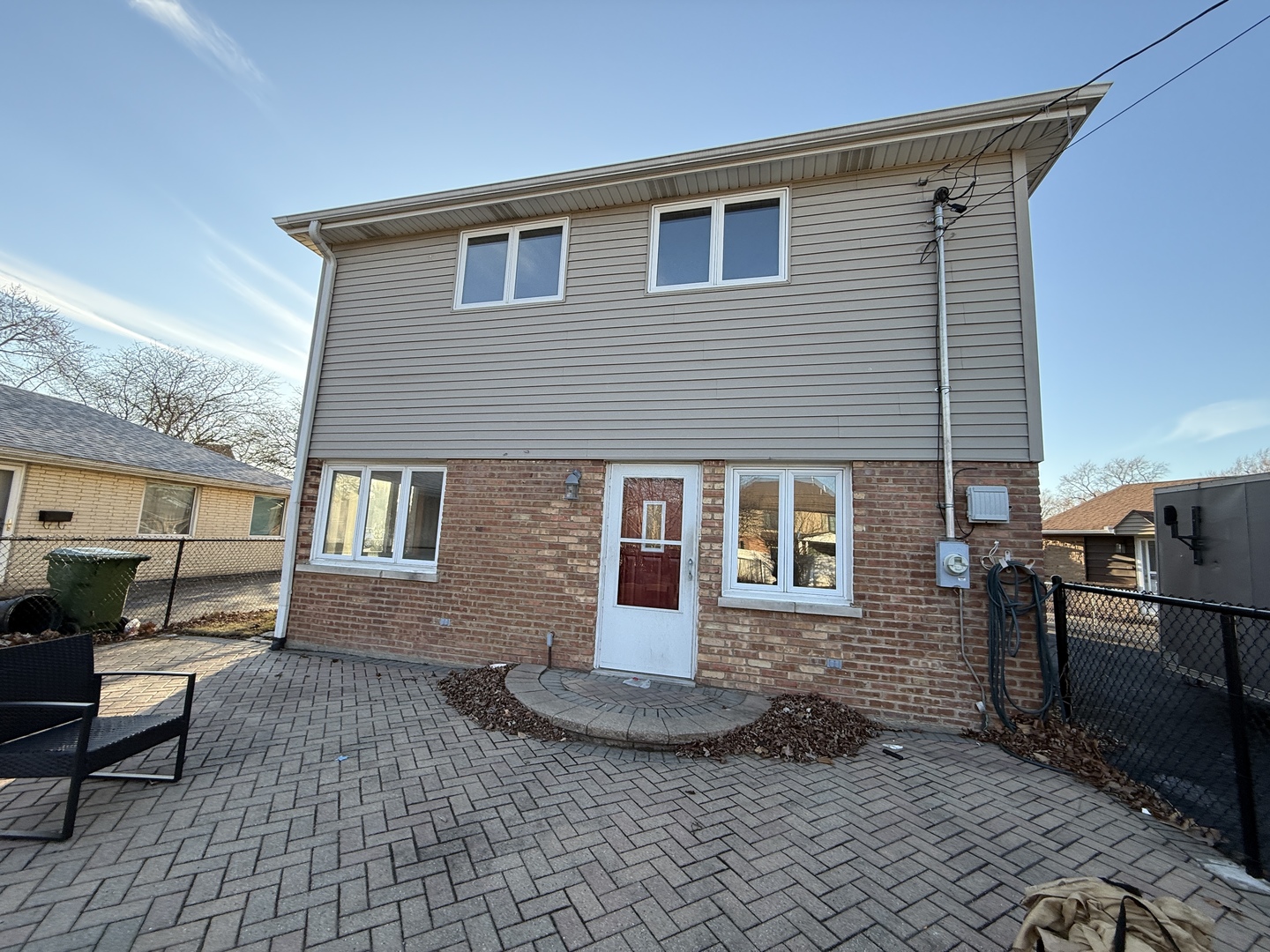 10017 S 52nd Avenue, Oak Lawn, IL 60453