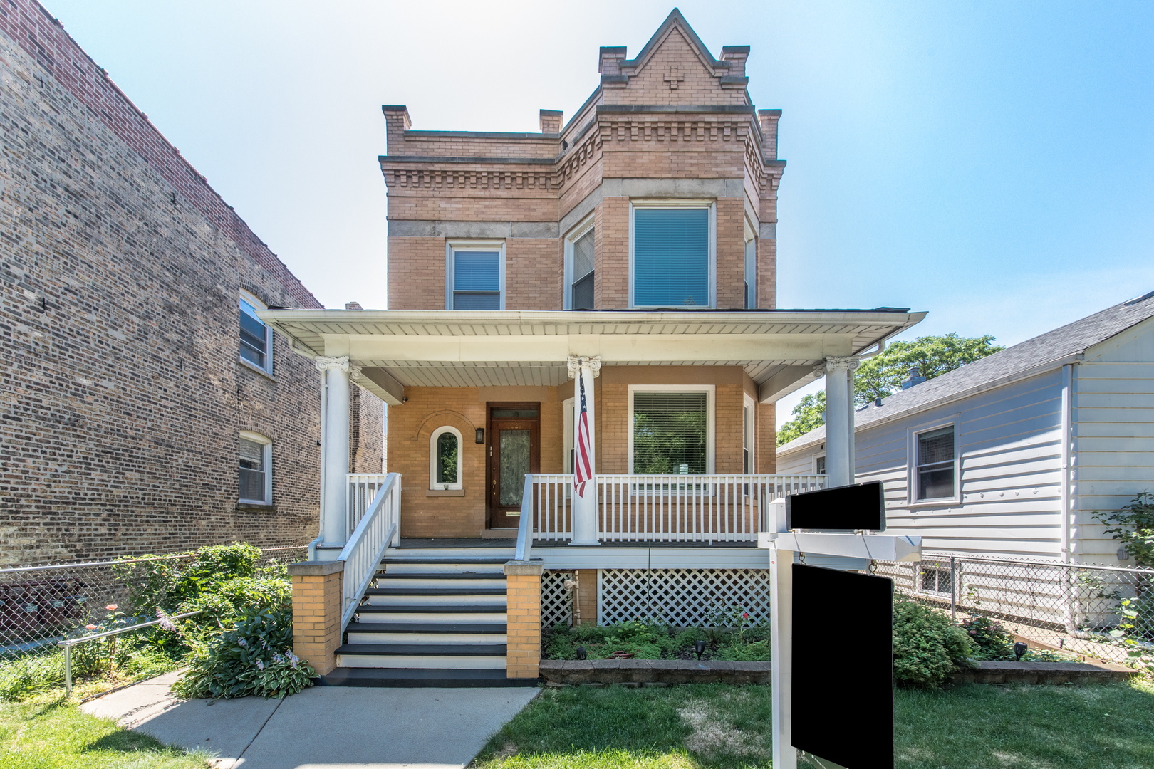 3029 N Haussen Court, Chicago, IL 60618