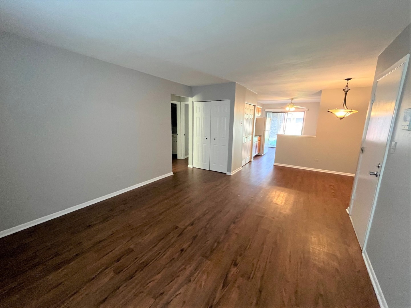 148 Dunteman Drive #101, Glendale Heights, IL 60139