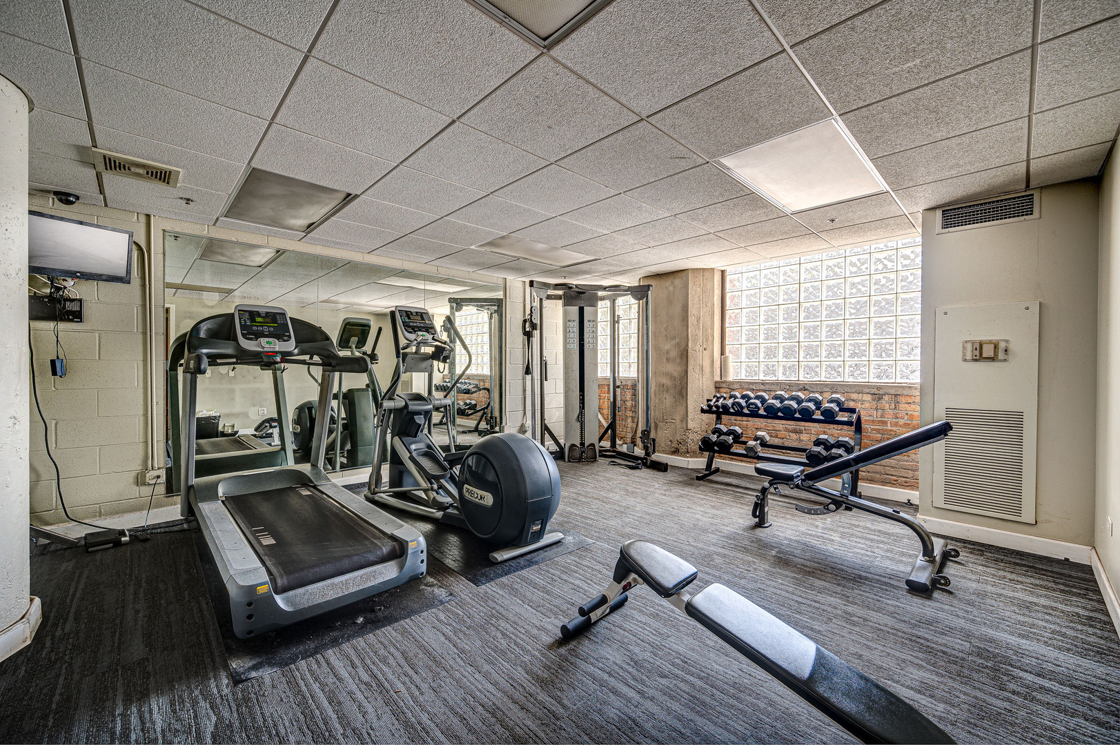 320 E 21st Street #712, Chicago, IL 60616
