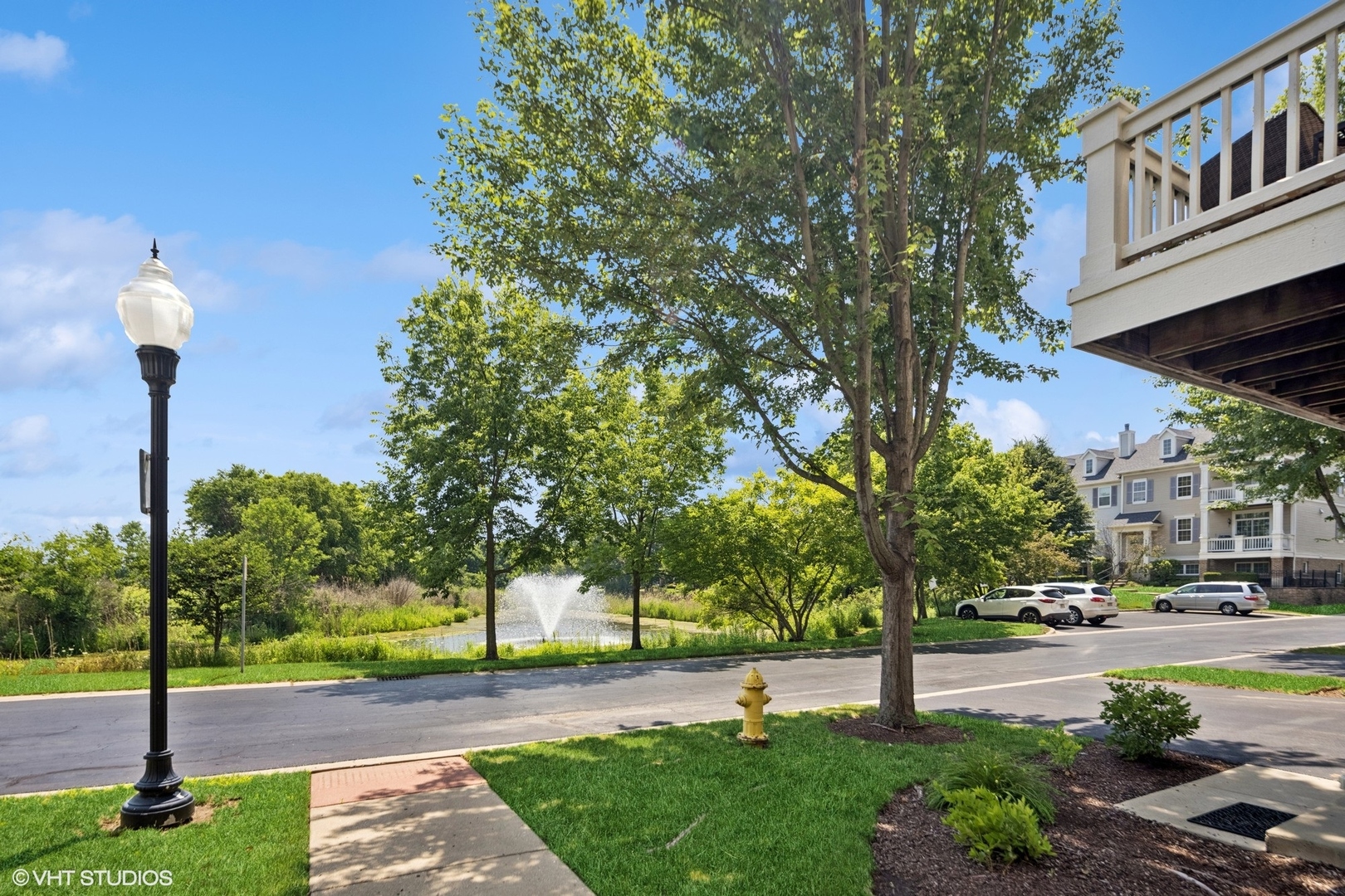 126 Goldenhill Street, Carol Stream, IL 60188