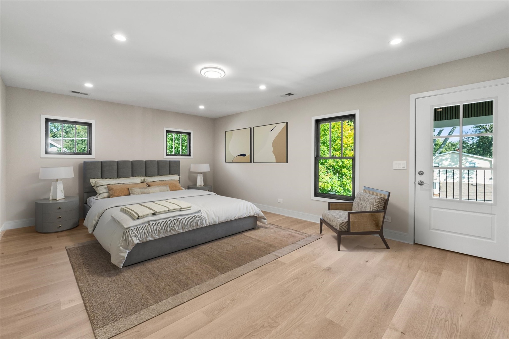 415 N Haddow Avenue, Arlington Heights, IL 60004