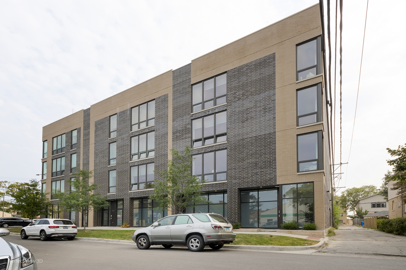 2409 W BERENICE Avenue #401, Chicago, IL 60618