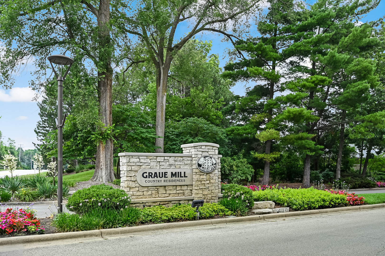 1409 Burr Oak Road #414A, Hinsdale, IL 60521