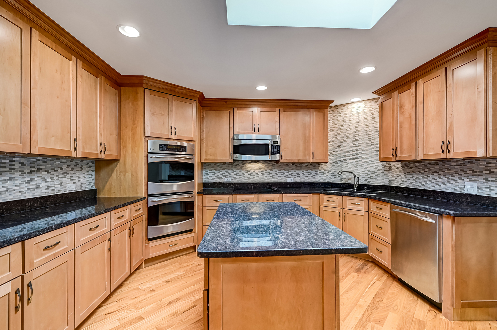 1409 Burr Oak Road #414A, Hinsdale, IL 60521