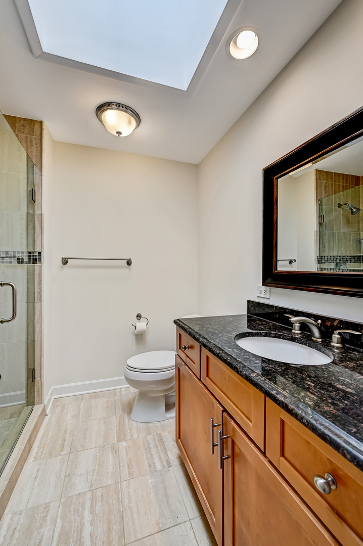 1409 Burr Oak Road #414A, Hinsdale, IL 60521