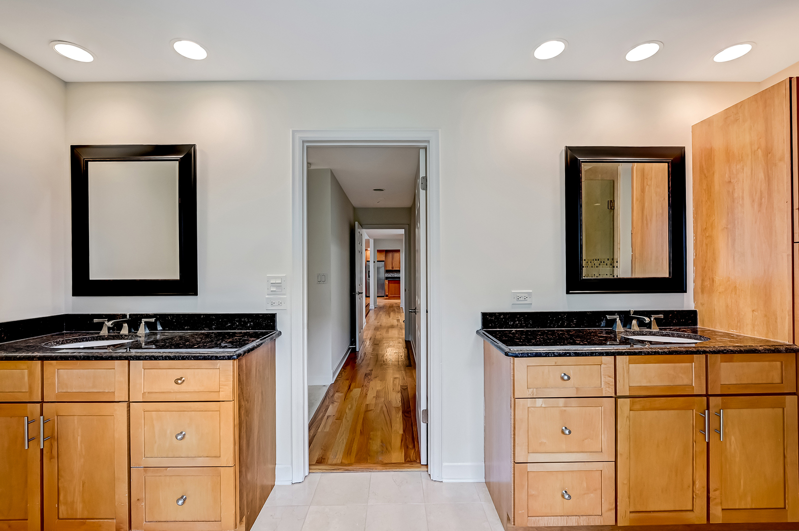 1409 Burr Oak Road #414A, Hinsdale, IL 60521