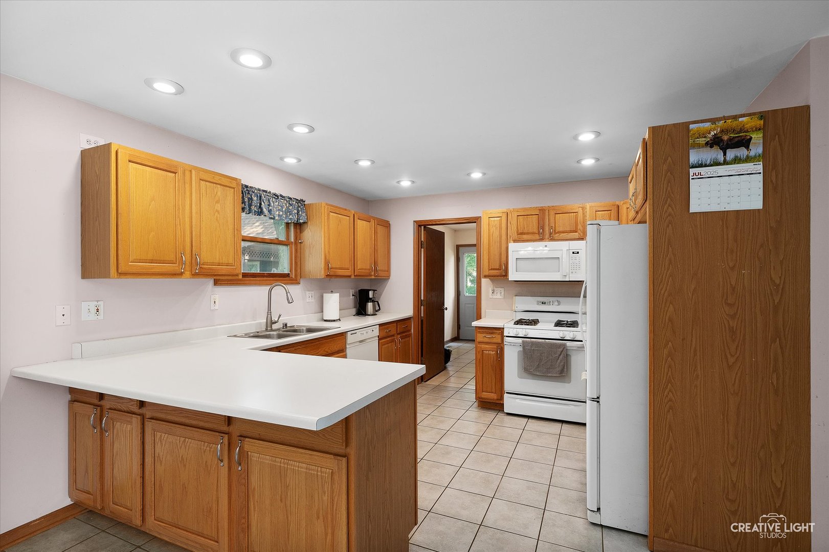 1481 #B Collins Road, Oswego, IL 60543