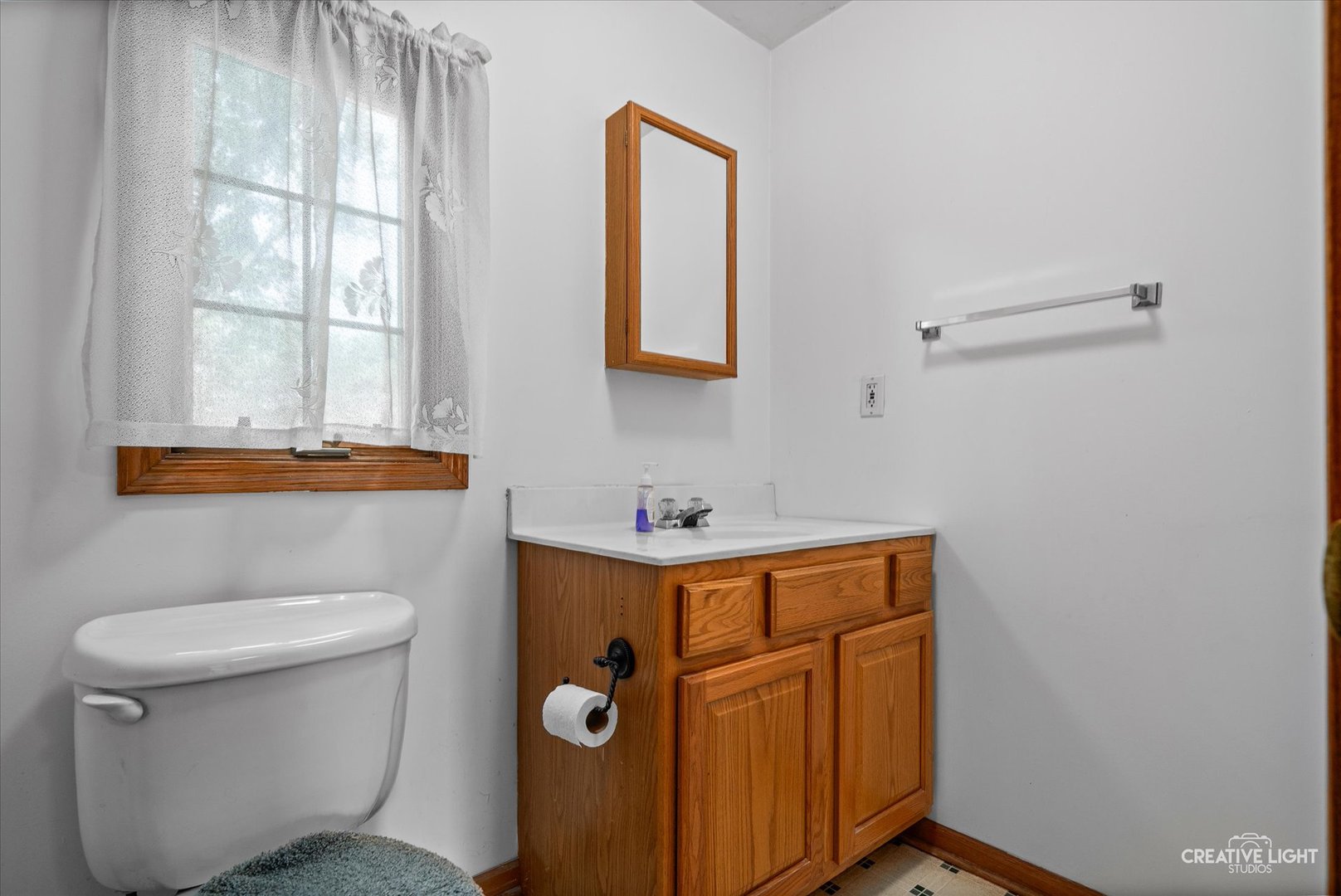 1481 #B Collins Road, Oswego, IL 60543