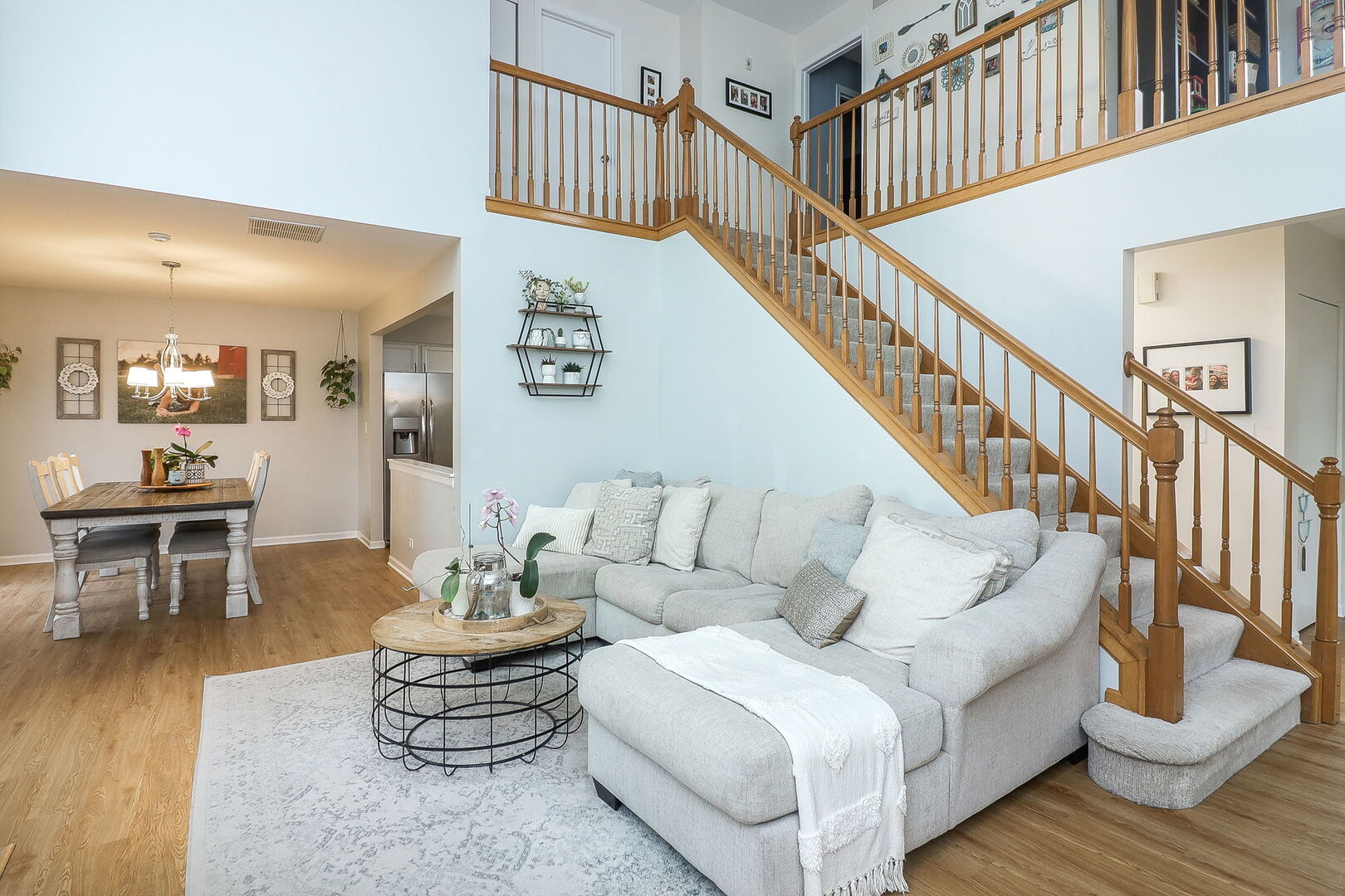 1716 Tamahawk Lane, Naperville, IL 60564
