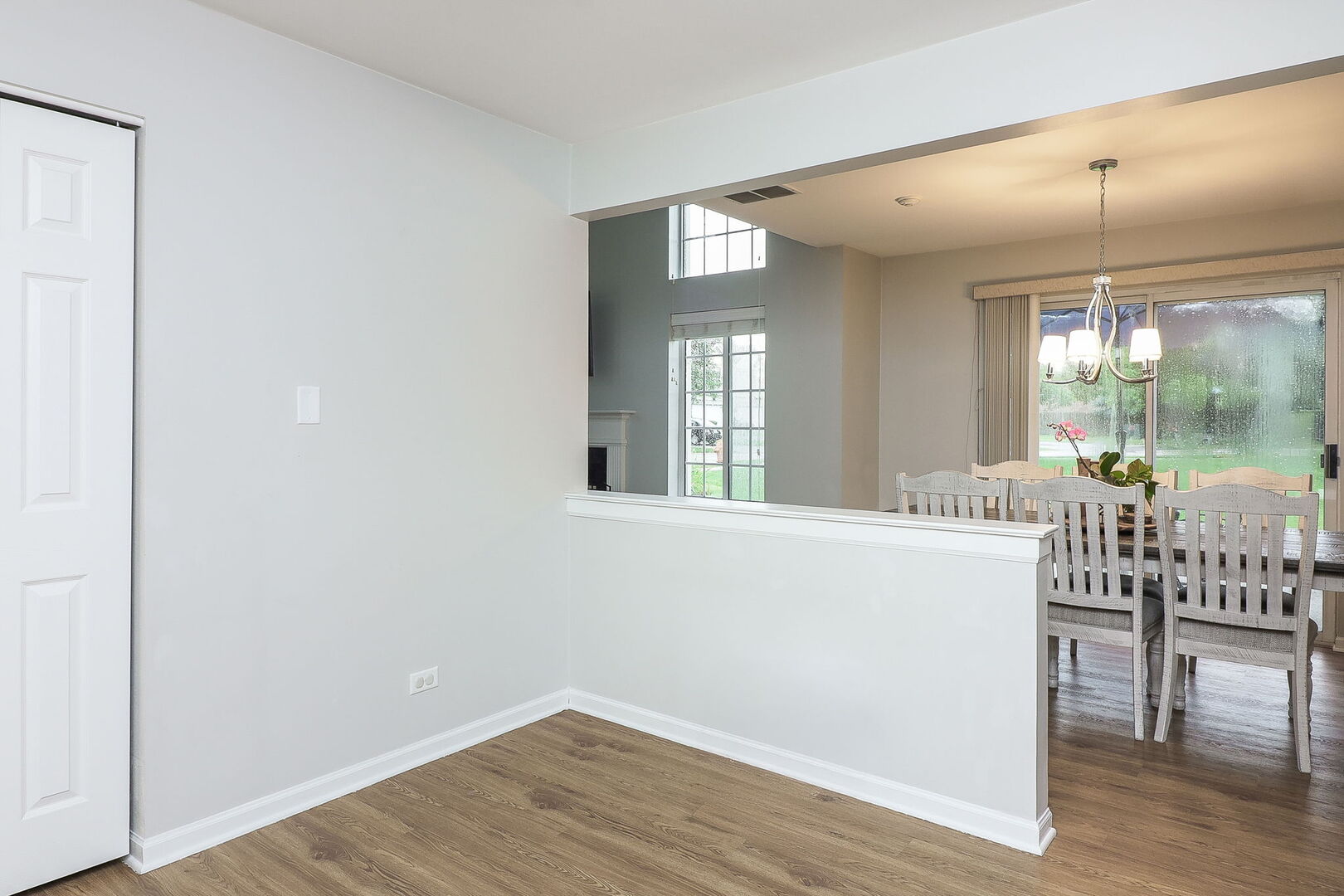 1716 Tamahawk Lane, Naperville, IL 60564
