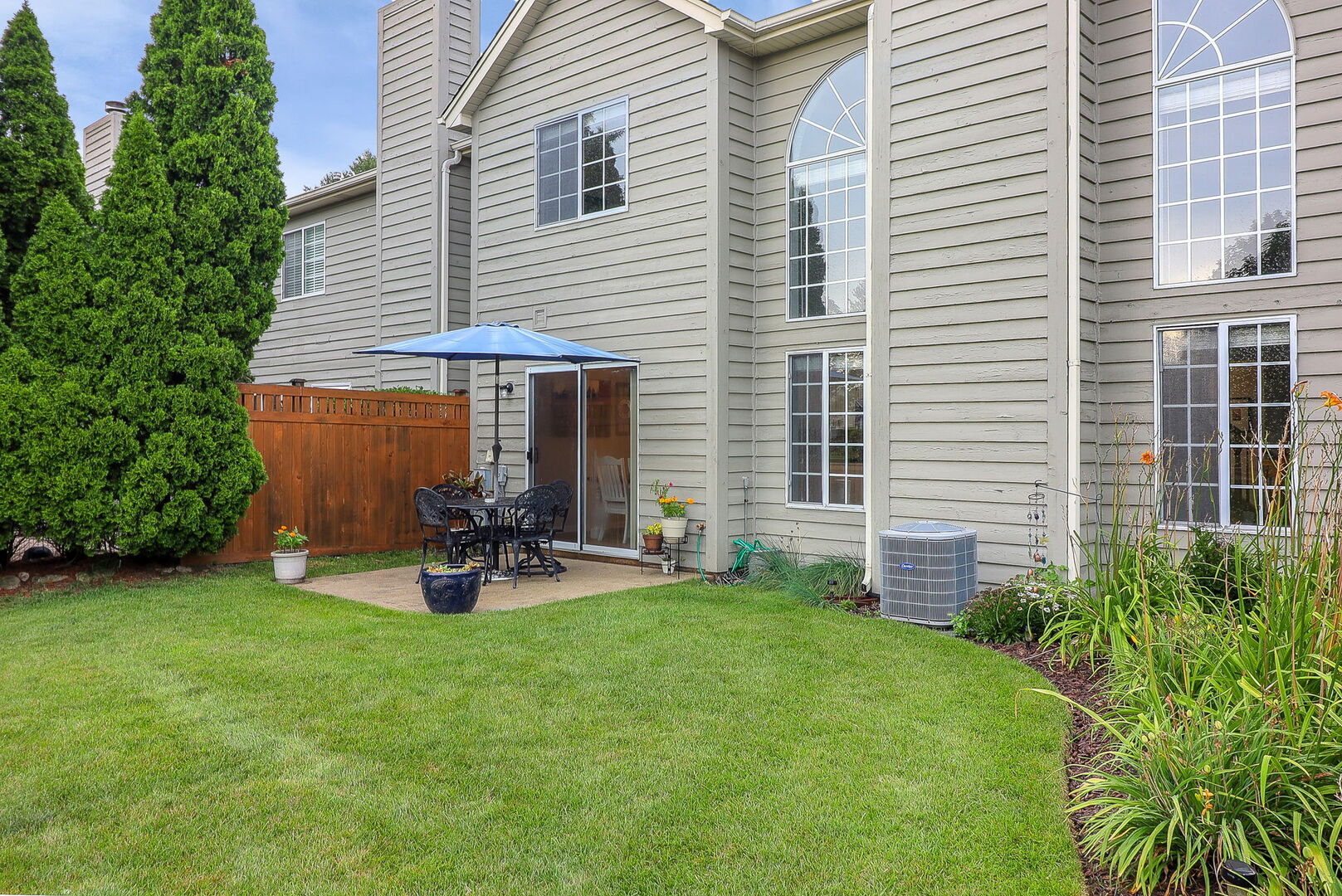 1716 Tamahawk Lane, Naperville, IL 60564