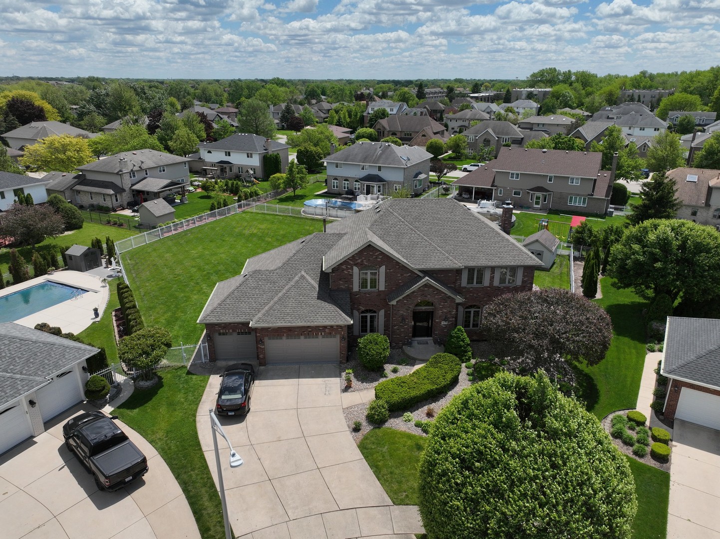 7825 Braeloch Court, Orland Park, IL 60462