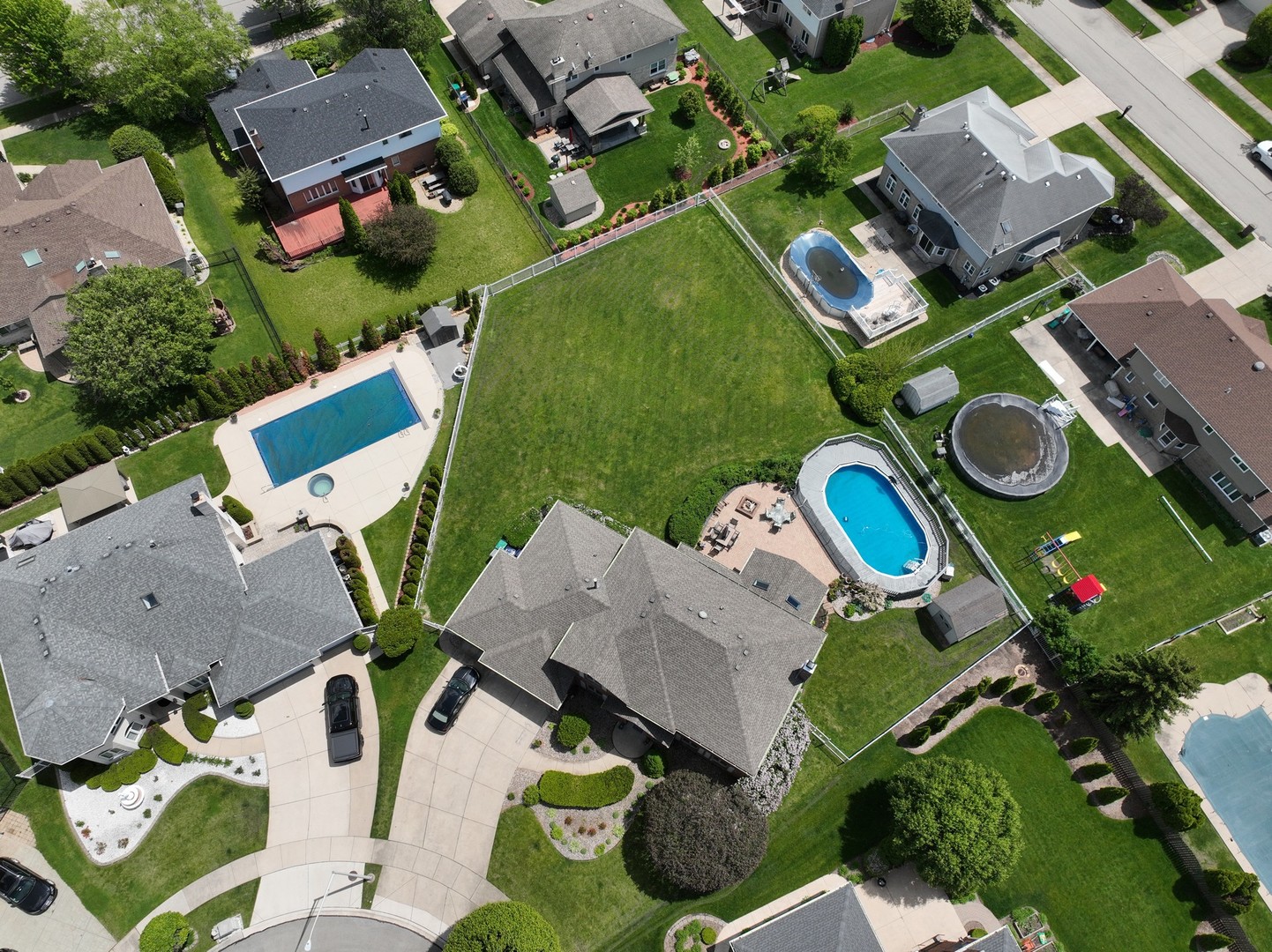 7825 Braeloch Court, Orland Park, IL 60462