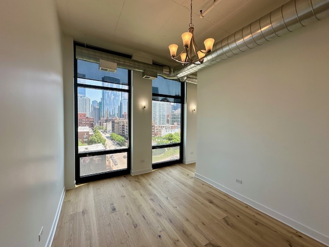 740 W Fulton Street #801, Chicago, IL 60661