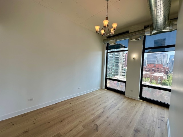 740 W Fulton Street #801, Chicago, IL 60661