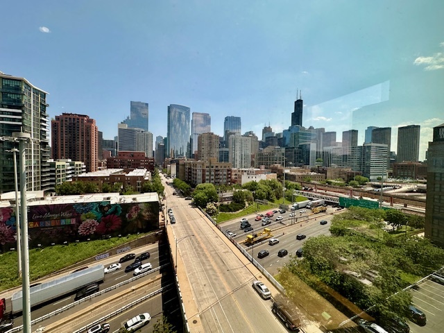 740 W Fulton Street #801, Chicago, IL 60661